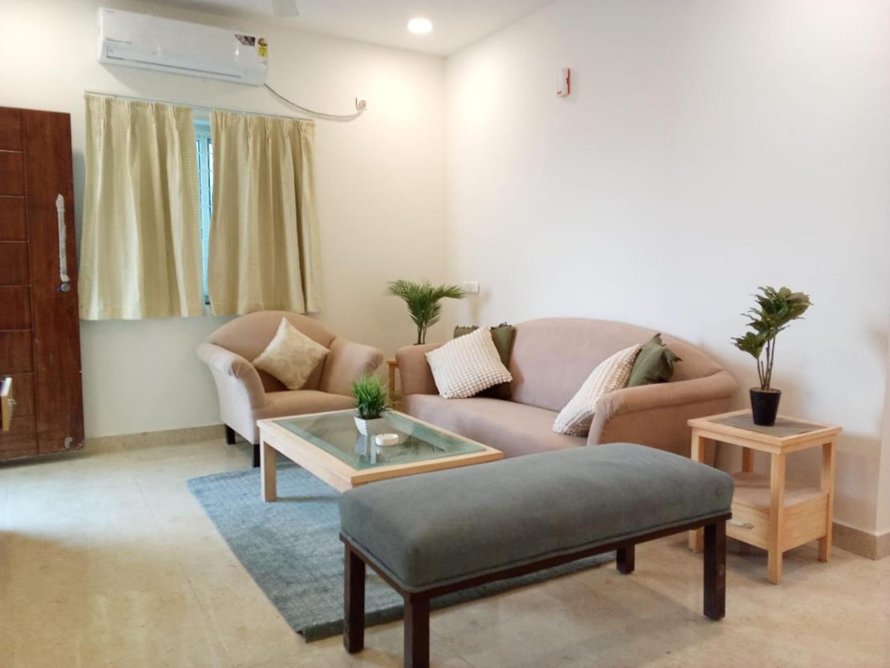 Enkay Service Apartments Kondapur  Kültér fotó