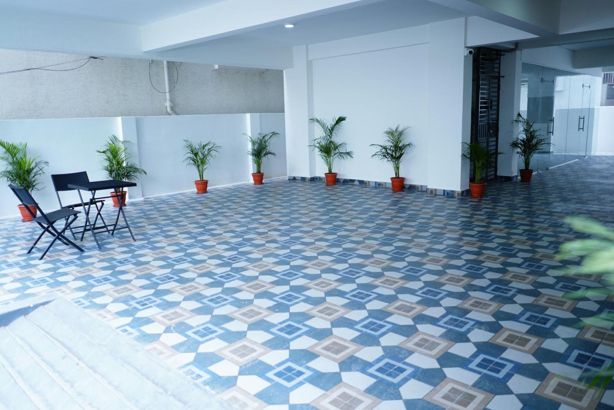 Enkay Service Apartments Kondapur  Kültér fotó